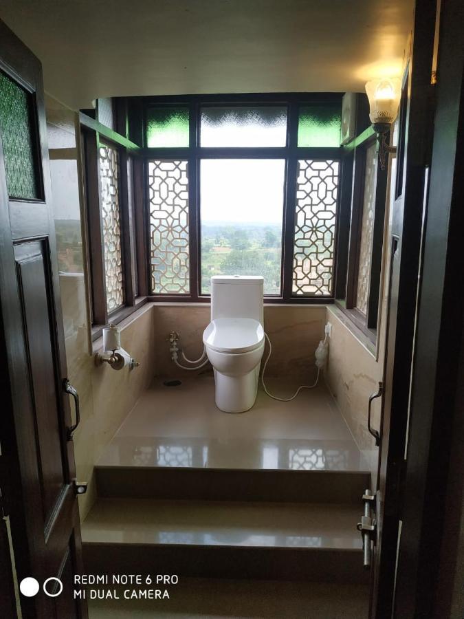 Mpt Sheesh Mahal, Orchha Otel Dış mekan fotoğraf