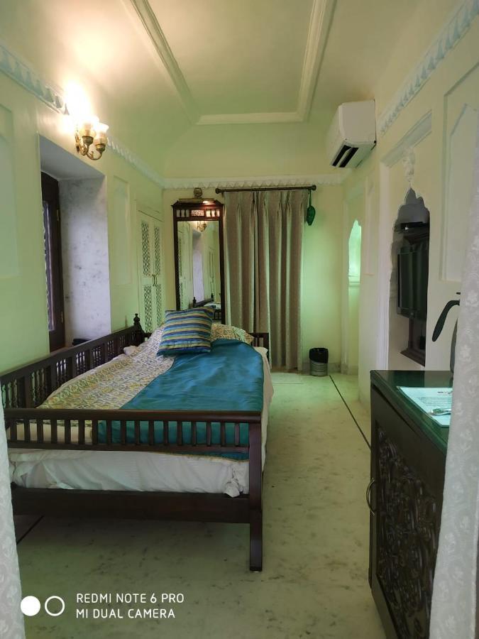 Mpt Sheesh Mahal, Orchha Otel Dış mekan fotoğraf